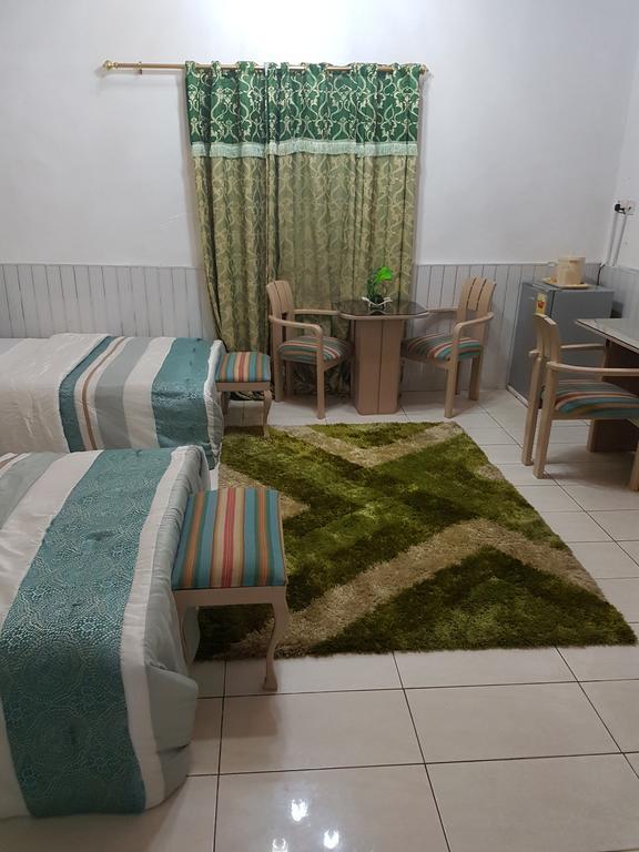Hill View Hotel West Airport Akra Zewnętrze zdjęcie